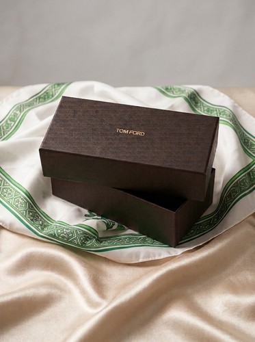 Boite vide tom ford - vide,