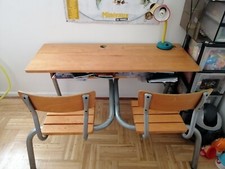 bureau d'écolier double, vintage en bois et fer rond 1970 en très bon etat