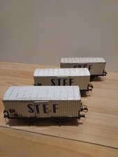 Wagon frigorifique STEF  Echelle 0  Marque Hornby  couleur blanche