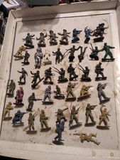 LOT SOLDATS MILITAIRES 1/32