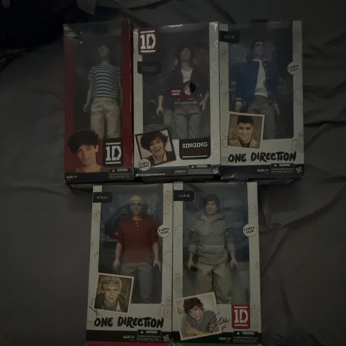 One direction action figure - action,