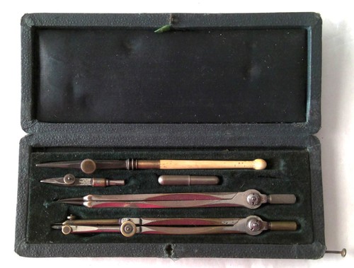 Ancienne boite compas 165 - boite, de