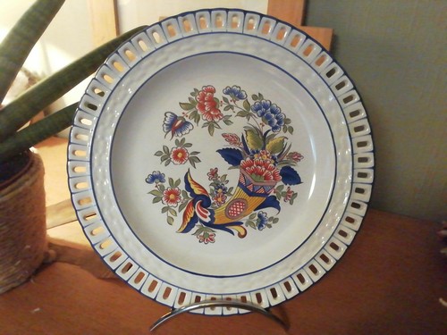 Assiette ajouree corne - assiette,