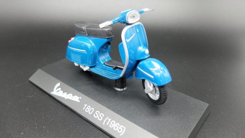 Miniature vespa 180 - miniature, auto