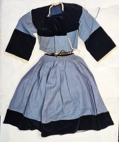 Ancien ensemble jupe - ancien,