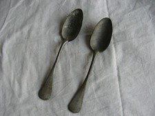 Très anciennes paire de