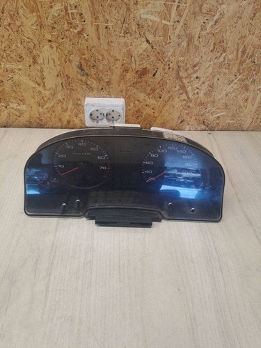 893919033df audi s2 b4 - 90,