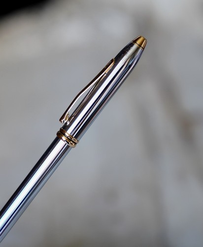 Magnifique stylo bille cross - magnifique,