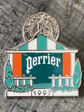 PIN PINS VILLAGE PERRIER