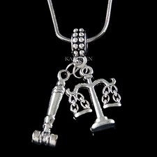 Balance De Justice Law École