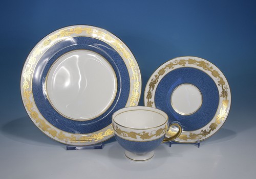 Wedgwood whitehall blue - "whitehall,