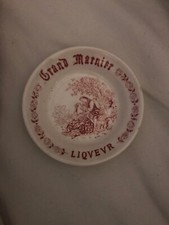 Cendrier  publicitaire - GRAND MARNIER LIQUEUR  12 cm - Neuf collection-Faïence
