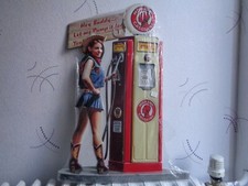 TOLE METAL PIN UP POMPE A ESSENCE MOHAWY GASOLINE NON PLAQUE EMAILLEE ANCIENNE