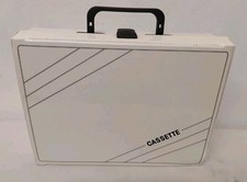 Ancienne Mallette De Rangement Cassettes Audio Année 1980 Vintage ( Réf : Hang )