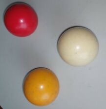 3 ANCIENNES BOULES DE BILLARD 
