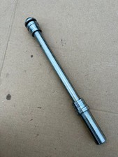 axe de roue avant avec