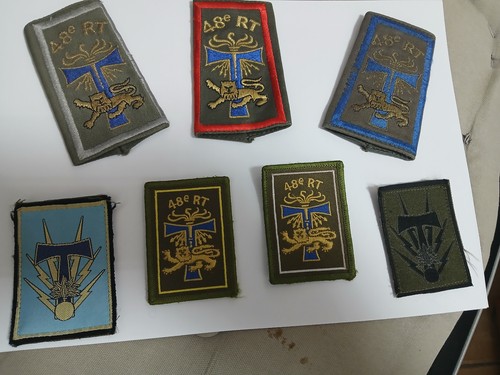 Vends lot patchs epaulettes - lot,