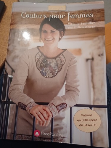 Livre couture pour femmes - pour,