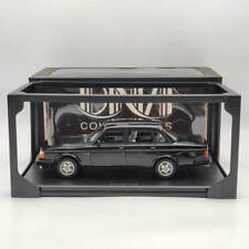 DNA Collectibles 1/18 Volvo