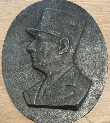 Plaque ovale fonte - en,