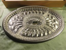 Jean Couzon grand plat à hors d'œuvre Bourgogne inox et cristal. jamais utilisé.