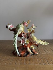 Figurine Couple d’Oiseaux Cacatoès en Céramique Coloré Vert Orange Jaune