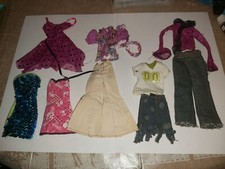 VENDS LOT HABITS BARBIE OU