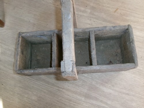 Ancienne boîte outils - ancienne,