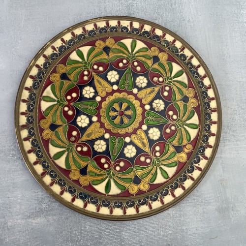 Assiette décorative bronze