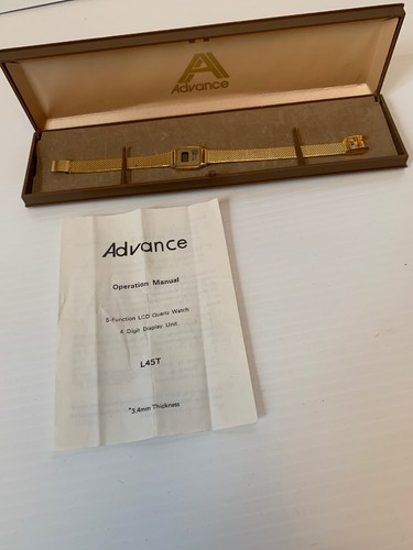 Vintage advance quartz watch - advance,