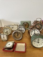 (n2) Lot 10 Réveils Anciens à Réviser ou Pièces Horloge Clock Uhr Orologio Klok