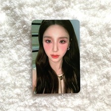 LOONA Heejin 2022 LOONATHEWORLD World Tour VIP Gift Official Photocard