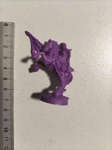 Dungeon heros miniature core - dungeon,