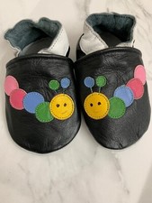 chaussures bébé en cuir