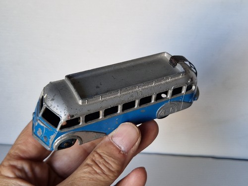 Dinky toys france ancien car - dinky,