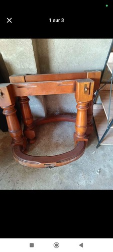 Grande table ancienne - , en