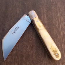 Jolie Couteau Régional DONJON LANGRES TARRY LEVIGNE Manche en Corne de Bélier 