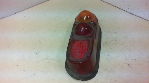 Cabochon arriere droit - , renault