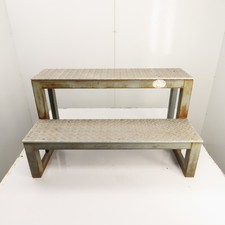 Échelle Industrielle Sur Mesure À 2 Marches Large De 36" Plateforme Haute De 20"