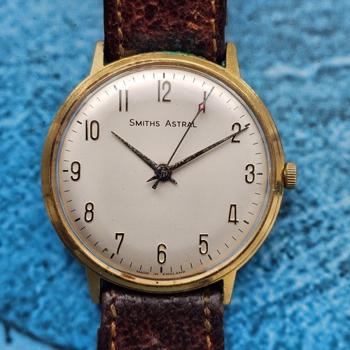 Montre bracelet vintage - montre-bracelet,