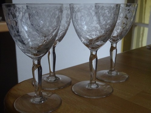 Anciens verres vin - , blanc