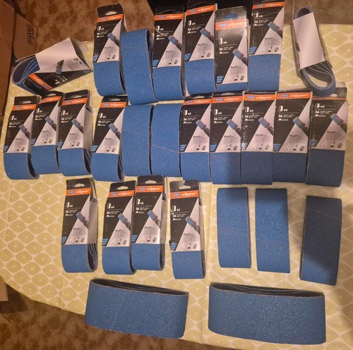 Lot revendeur 4 soit - 26,