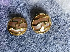 Superbes boucles d'oreilles Vintage dlstyle Dior en très bon état.
