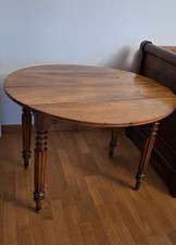 TABLE RONDE avec rabats en