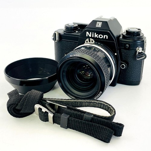 Entièrement fonctionnel nikon - entièrement,