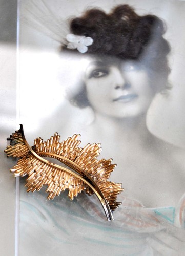 Broche moderniste vintage jeu - broche, "jeu