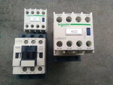 1 contacteur SCHNEIDER LC1D18