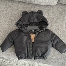 Burberry- black puffer coat -