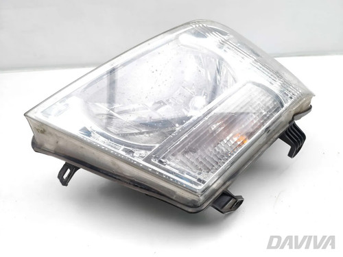 Nissan navara phare avant 2013 - nissan,