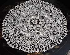 Ancien Grand Napperon en